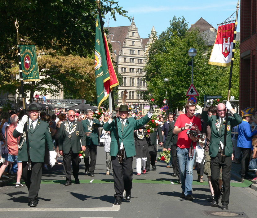 Schützen beim Ausmarsch 2009 (Hannover)